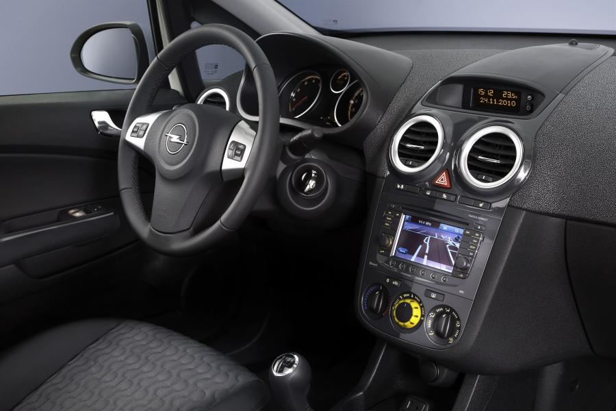  Opel Corsa MCE 2011 года  (фото 3 из 21)